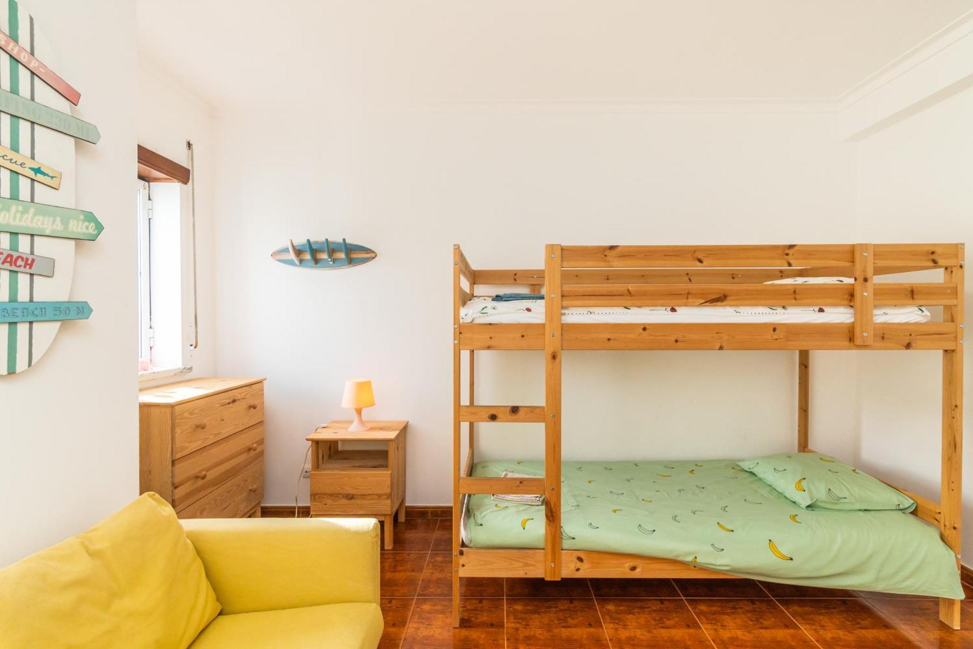 Baleal Happiness Surf House Villa Ferrel  Bagian luar foto